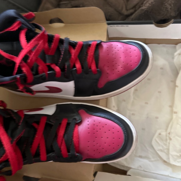 Jordan 1 - Picture 3 of 5